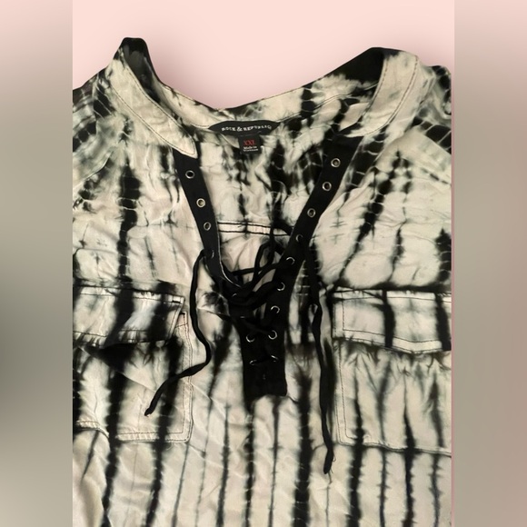 Rock & Republic Blouse - Picture 2 of 8
